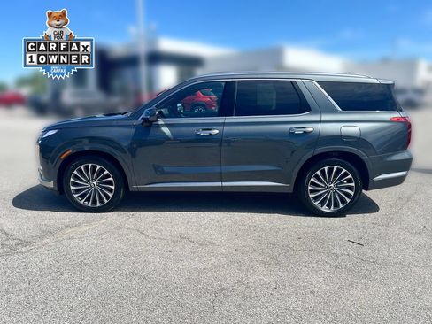 Used 2025 Hyundai Palisade Calligraphy AWD/4WD image 2