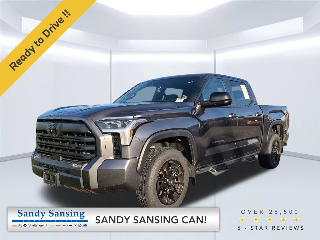 Used 2025 Toyota Tundra SR5 w/ SR5 Premium Package AWD/4WD image 1