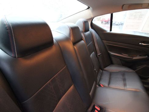 Used 2023 Nissan Altima 2.5 SR w/ SR Premium Package image 27