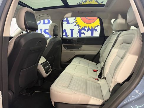 New 2026 Lincoln Nautilus Reserve w/ Jet Appearance Package AWD/4WD image 16