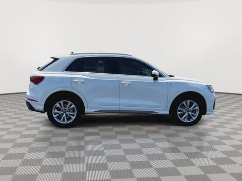 Used 2025 Audi Q3 2.0T Premium AWD/4WD image 9