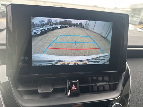 Used 2024 Toyota Corolla SE image 8