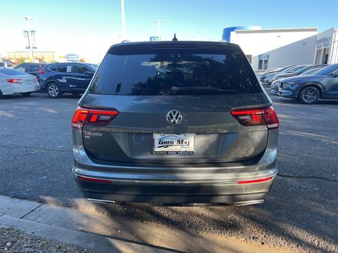 Used 2021 Volkswagen Tiguan SE image 6