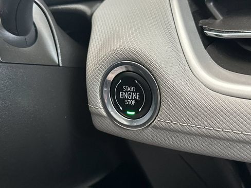 Used 2025 Chevrolet TrailBlazer LT FWD image 21