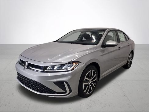 New 2026 Volkswagen Jetta SE FWD image 2