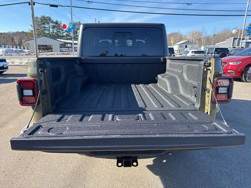 New 2026 Jeep Gladiator Sport image 23