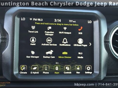 Used 2023 Jeep Wrangler Unlimited Sahara image 27