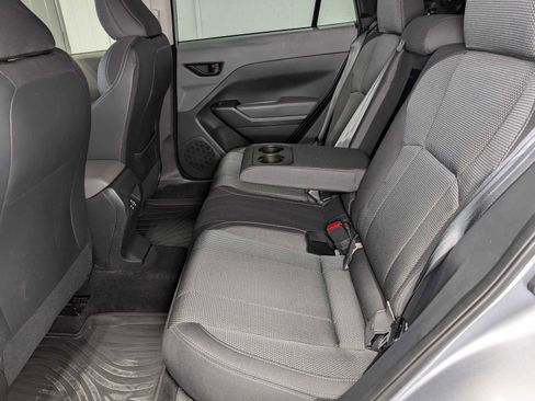 Used 2024 Subaru Crosstrek 2.0i Premium AWD/4WD image 25