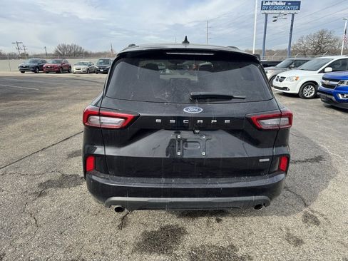 Used 2023 Ford Escape ST-Line w/ Equipment Group 301A image 6