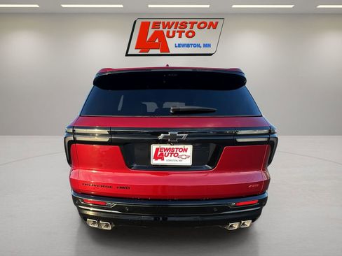 New 2026 Chevrolet Traverse RS w/ LPO, Floor Liner Package image 5