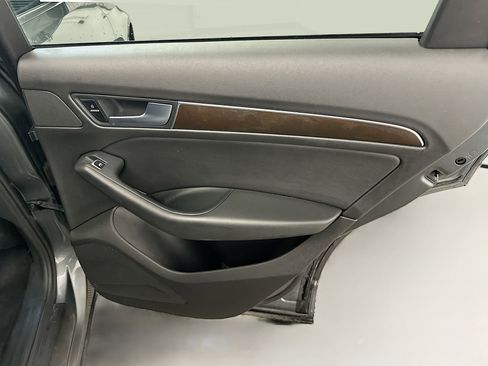 Used 2017 Audi Q5 2.0T Premium image 31