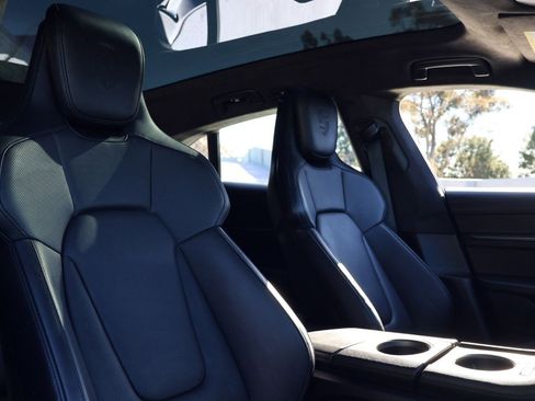 Certified 2022 Porsche Taycan 4 Cross Turismo image 24