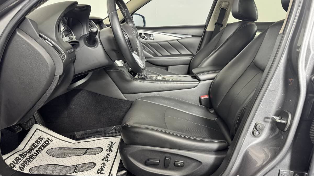 Used 2021 INFINITI Q50 Luxe w/ Seat & Sound Package RWD image 14