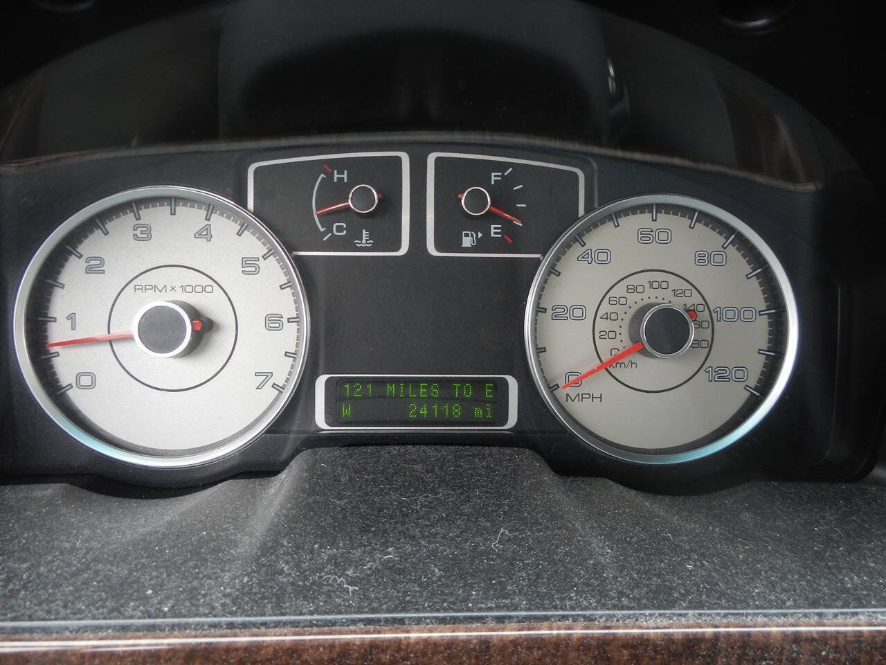 Used 2008 Ford Taurus Limited AWD/4WD image 3
