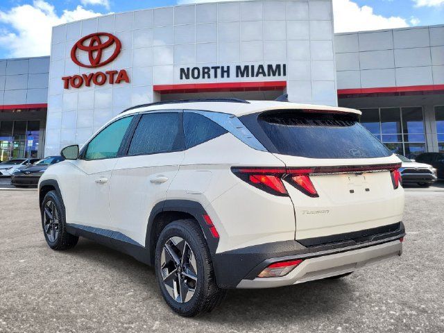 Used 2026 Hyundai Tucson SEL Plus FWD image 3