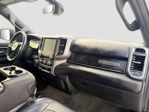 Used 2024 RAM 1500 Big Horn AWD/4WD image 32