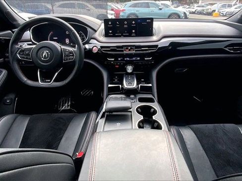 Used 2022 Acura MDX A-Spec image 12