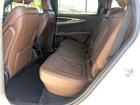 Used 2023 Lincoln Nautilus Reserve w/ Luxury Package image 20