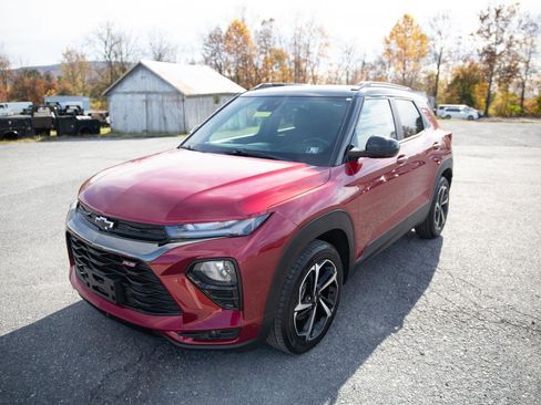 Used 2021 Chevrolet TrailBlazer RS w/ Convenience Package image 8