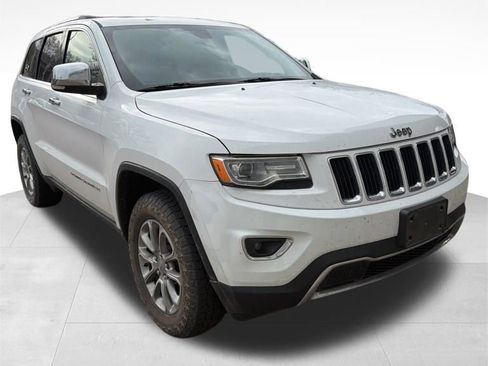 Used 2016 Jeep Grand Cherokee Limited w/ Luxury Group II AWD/4WD image 3