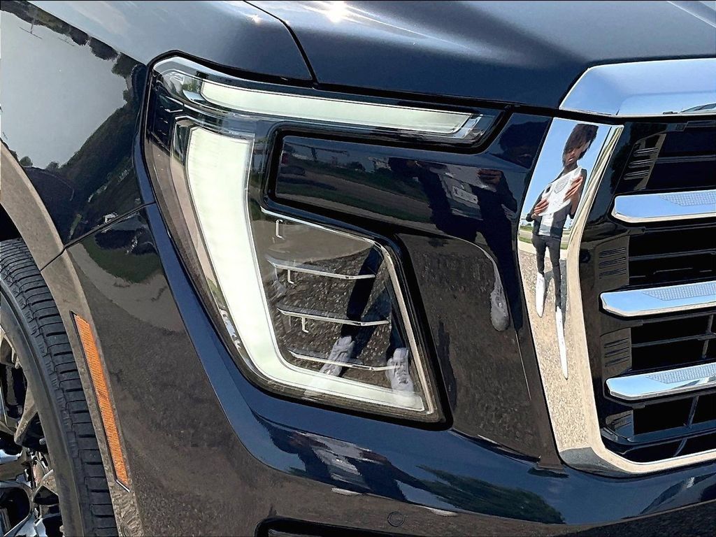 New 2026 GMC Yukon XL Elevation w/ Elevation Premium Package AWD/4WD image 36