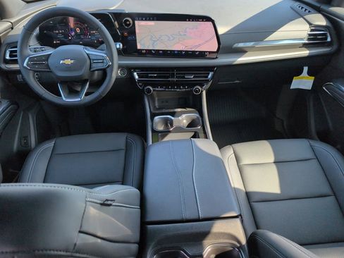 New 2026 Chevrolet Traverse LT w/ Driver Confidence Package image 30