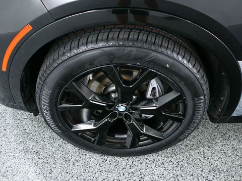 Used 2022 BMW X7 xDrive40i image 11