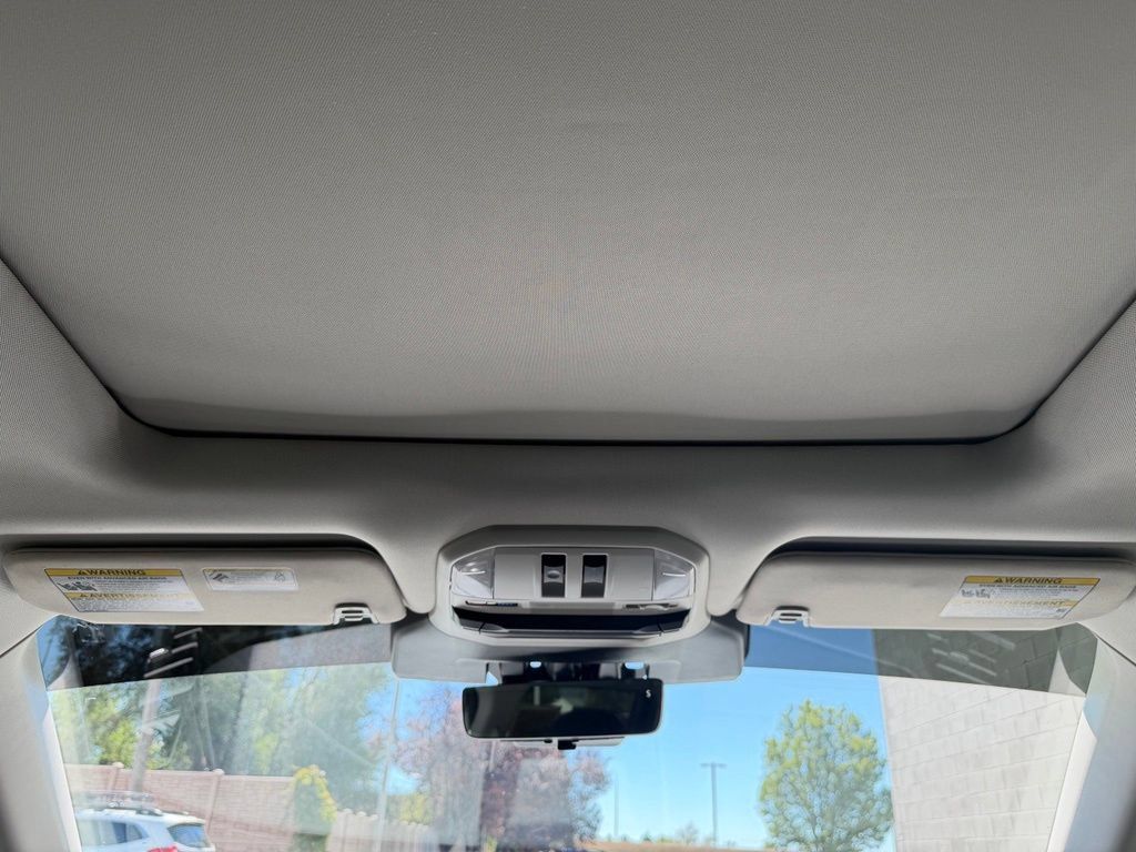 Used 2023 Subaru Ascent Touring AWD/4WD image 22