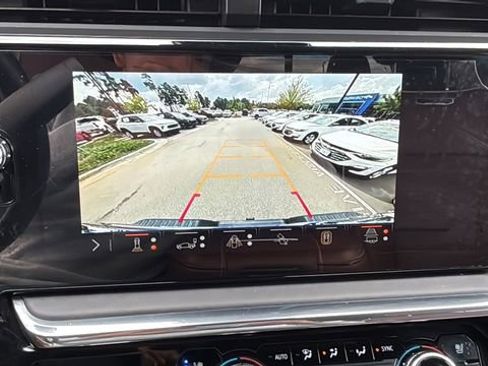 Used 2024 GMC Sierra 2500 Denali Ultimate image 27