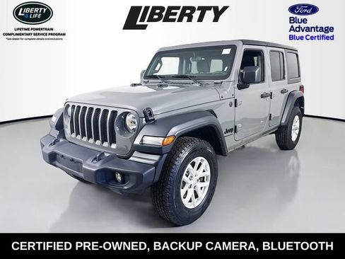 Used 2023 Jeep Wrangler Sport S image 3
