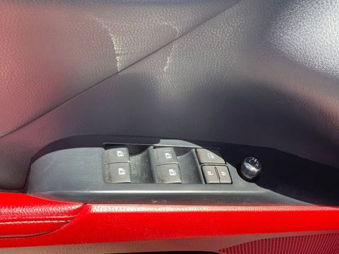 Used 2019 Toyota Camry XSE FWD image 6