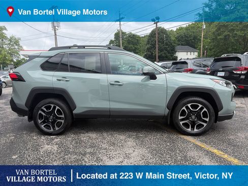 Used 2019 Toyota RAV4 Adventure w/ Cold Weather Package AWD/4WD image 5
