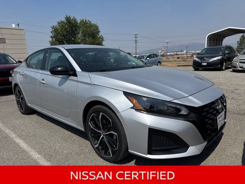 Certified 2024 Nissan Altima 2.5 SR FWD image 4