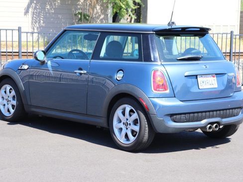 Used 2010 MINI Cooper S FWD image 6