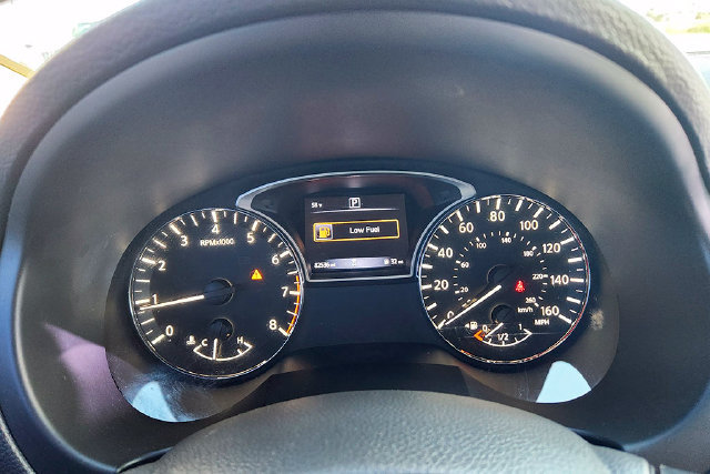 Used 2018 Nissan Altima 2.5 SR FWD image 18