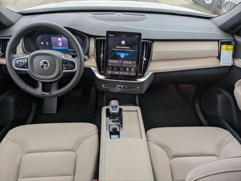 New 2026 Volvo XC90 B6 Plus image 11