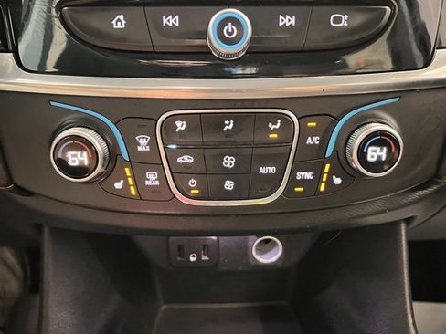 Used 2019 Chevrolet Traverse LT w/ LPO, Floor Liner Package image 25