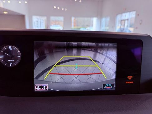 Certified 2021 Lexus ES 350 w/ Premium Package image 23