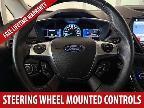 Used 2017 Ford C-MAX Energi Titanium FWD image 9