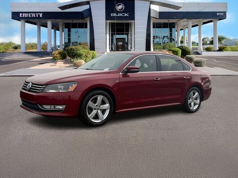 Used 2015 Volkswagen Passat 1.8T Limited Edition image 8