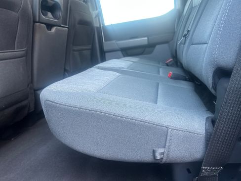 Used 2024 Ford F250 XLT w/ Camper Package image 8