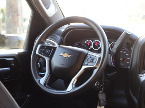 Used 2022 Chevrolet Silverado 3500 LT image 14