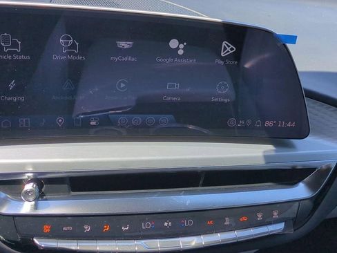 New 2026 Cadillac Lyriq Sport AWD/4WD image 10