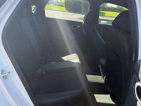 Used 2025 Honda Civic Sport image 24