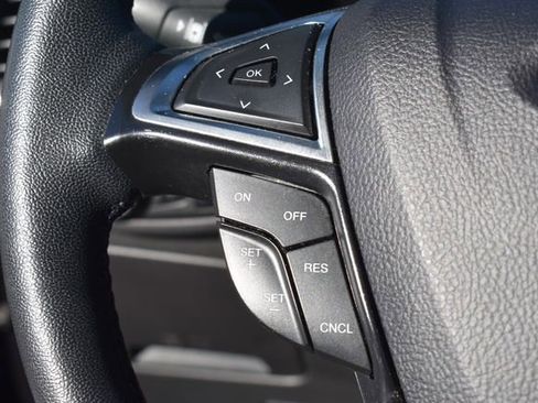 Used 2024 Ford Edge Titanium image 27