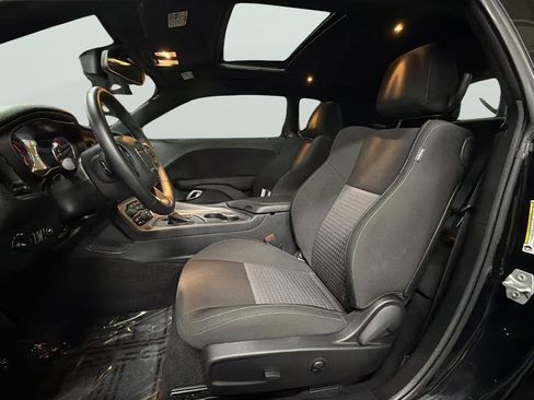 Used 2023 Dodge Challenger GT image 27