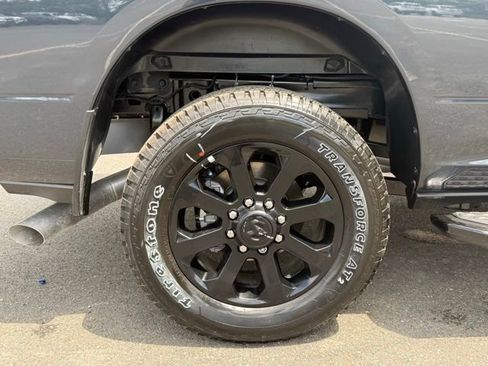 New 2026 RAM 2500 Laramie AWD/4WD image 18