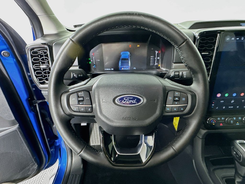 Used 2025 Ford Ranger XLT w/ Equipment Group 301A High AWD/4WD image 18