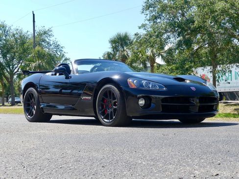 Used 2004 Dodge Viper SRT-10 image 26