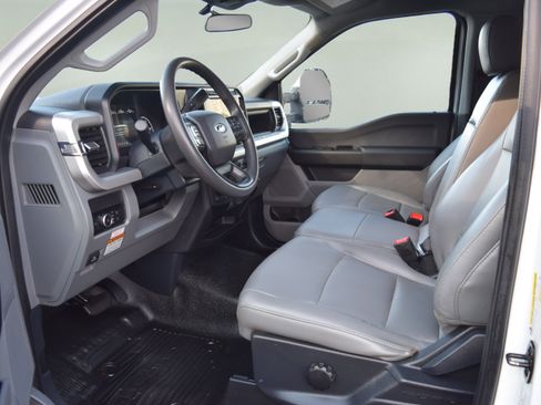 Used 2023 Ford F350 XL w/ FX4 Off-Road Package AWD/4WD image 8